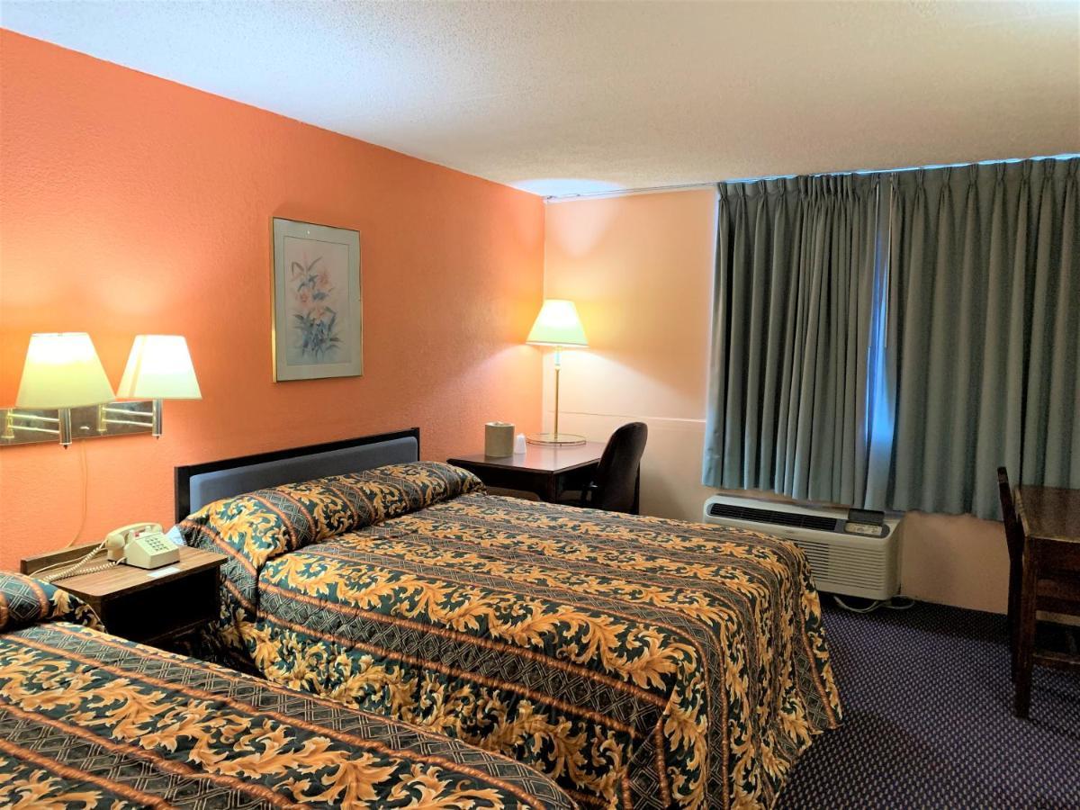 Red Carpet Inn & Suites Lima -Listing Partner Bagian luar foto