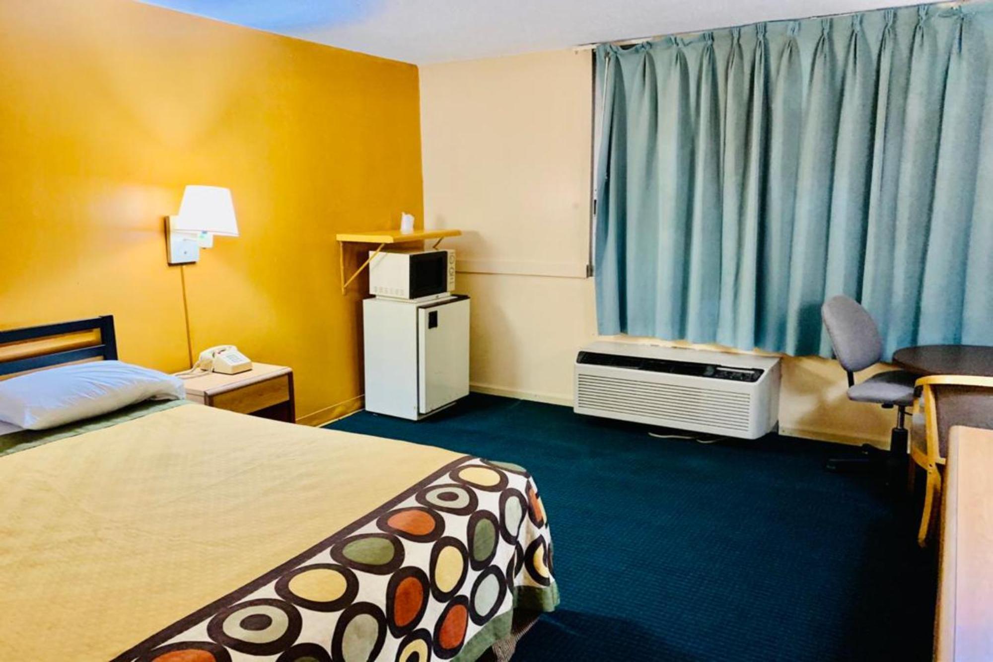 Red Carpet Inn & Suites Lima -Listing Partner Bagian luar foto