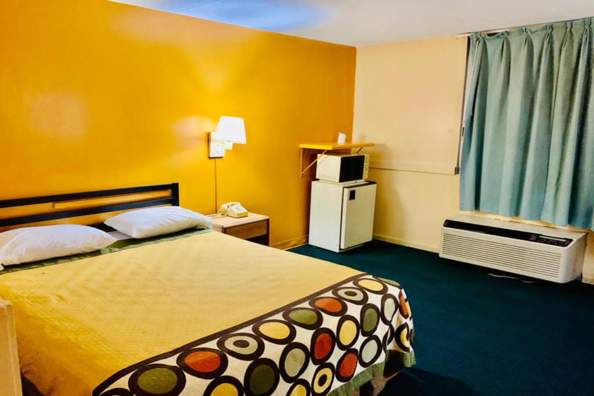 Red Carpet Inn & Suites Lima -Listing Partner Bagian luar foto