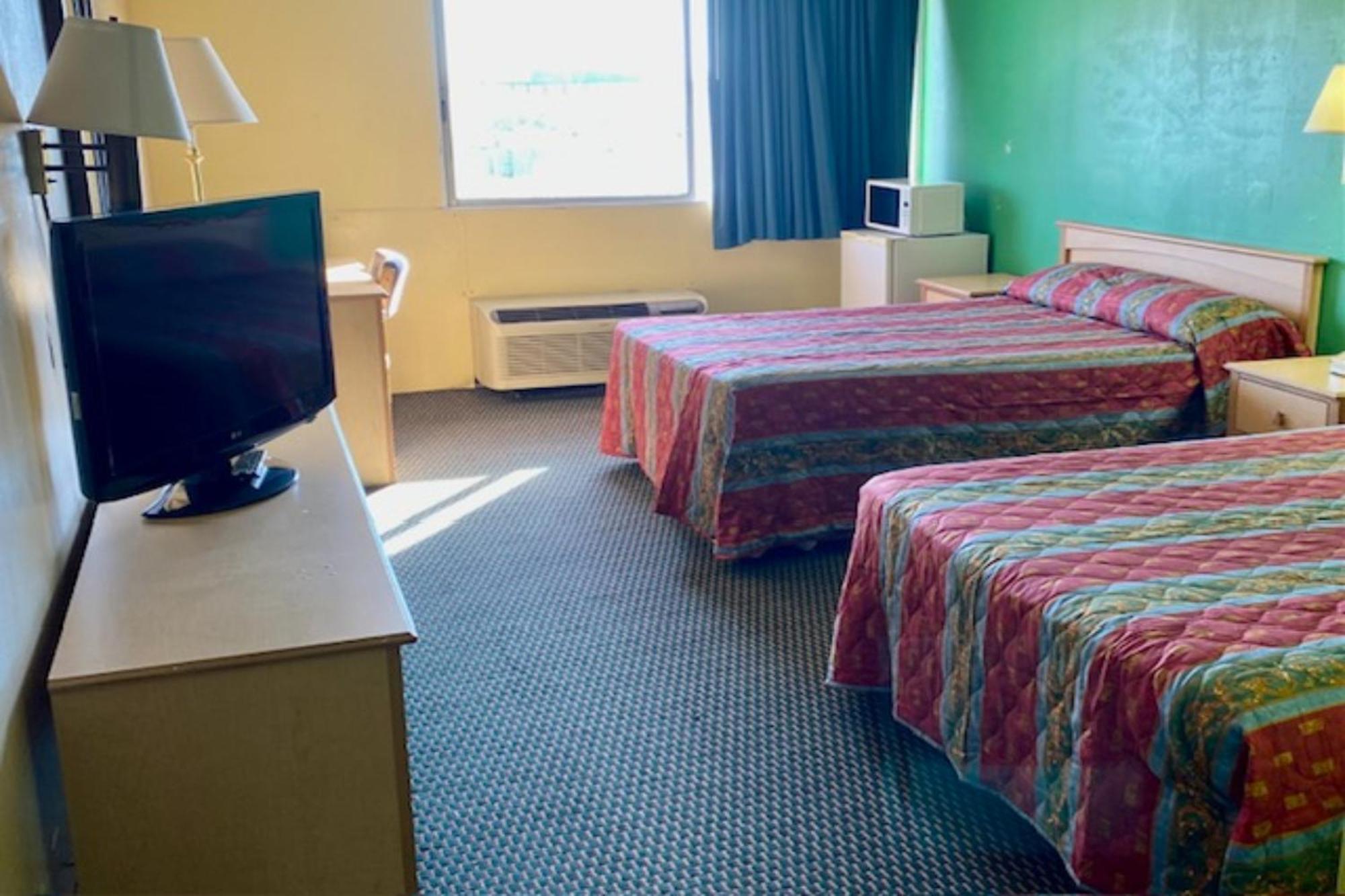 Red Carpet Inn & Suites Lima -Listing Partner Bagian luar foto